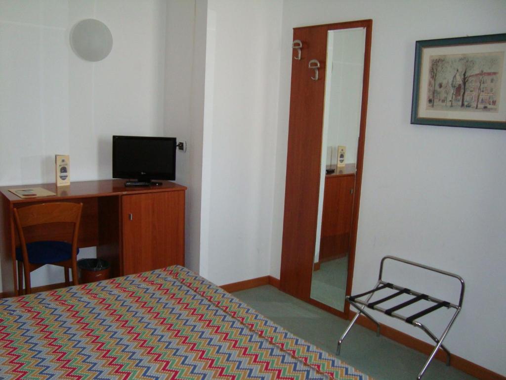Hotel Naonis Cordenons Kamer foto